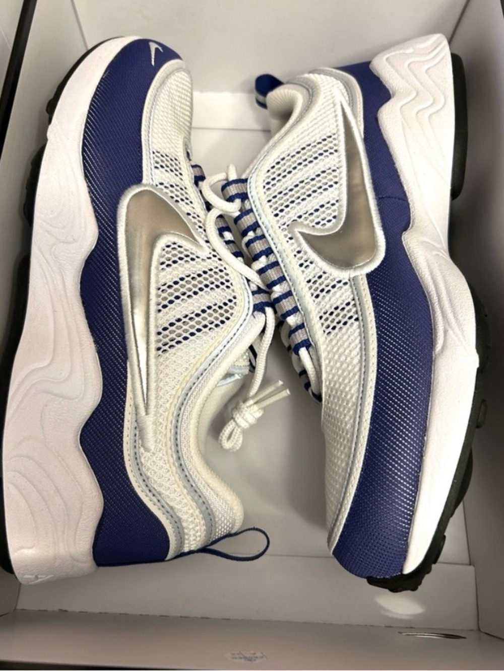 Nike Air Zoom Spiridon SP HF9117-100 white/metallic Shoes Men’s 8.5 Women’s 10 - Picture 2 of 9